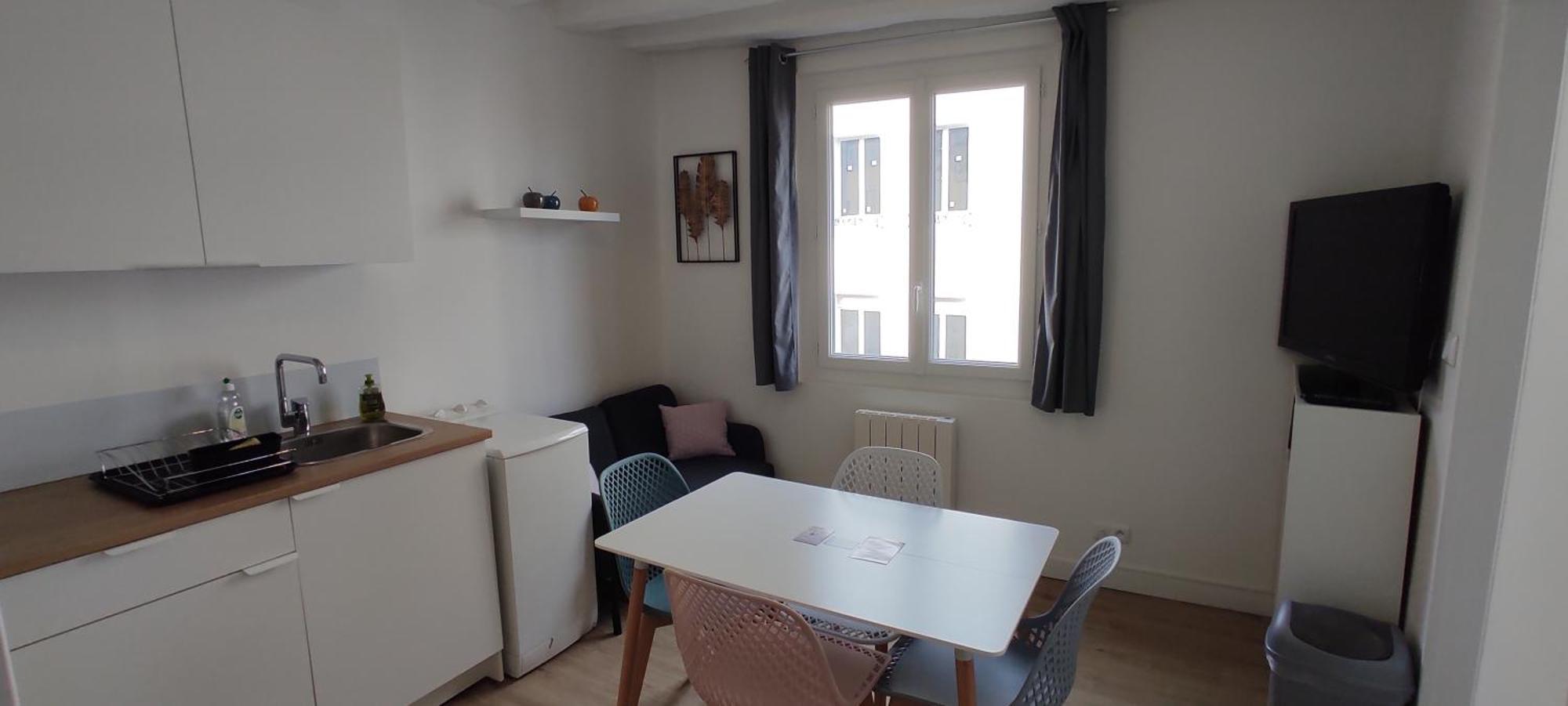 Appartement Cosy Plein Centre Conches-en-Ouche Kültér fotó